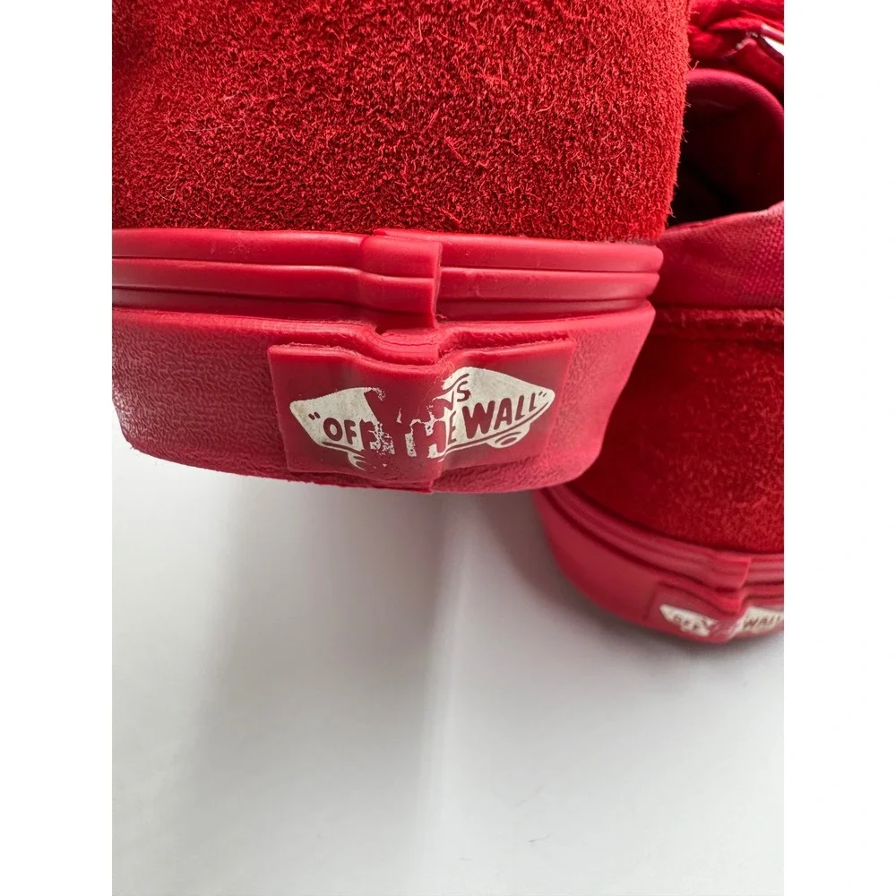 Vans Sneakers 721356 Old Skool Triple Red Mens 10.5 Suede Canvas Checkerboard